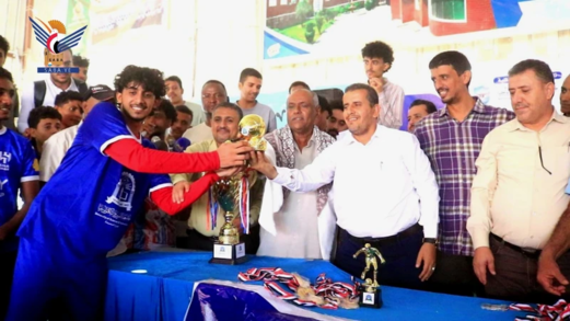 اختتام بطولة الشهيد السنوار لكرة القدم بجامعة العلوم في الحديدة