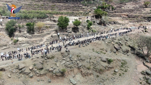  ذمار .. وقفة قبلية مسلحة في مغرب عنس إعلانا للنفير والجهوزية لمواجهة العدوان