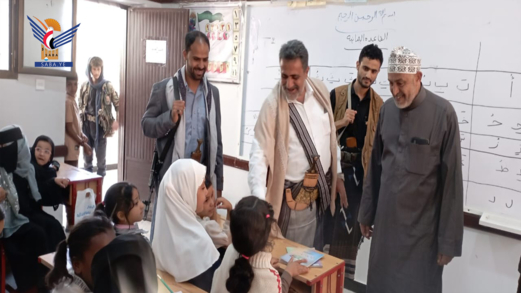 محافظ البيضاء يتفقد اختبارات الشهادة الأساسية والدورات الصيفية