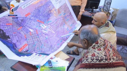 وكيل محافظة الحديدة يطلع على مخطط مشروع الاستصلاح والتمكين الزراعي في الدريهمي