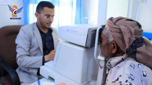 تدشين مخيم طبي مجاني لأمراض العيون والأذن بريمة