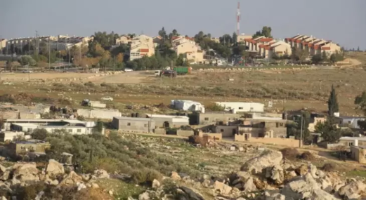 المكتب الوطني الفلسطيني: البؤر الاستيطانية تزحف على مناطق B بالضفة الغربية