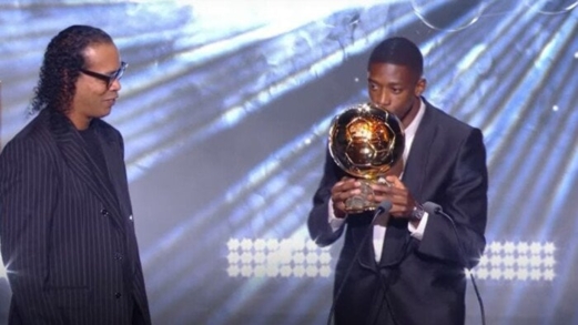 عثمان ديمبيلي ثالث لاعب مسلم يفوز بالكرة الذهبية عثمان ديمبيلي ثالث لاعب مسلم يفوز بالكرة الذهبية