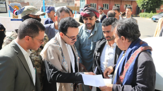 وزير المالية يشيد بأداء مصلحة الضرائب والجمارك