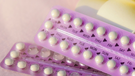 هل تزيد حبوب منع الحمل من خطر الاكتئاب؟ هل تزيد حبوب منع الحمل من خطر الاكتئاب؟