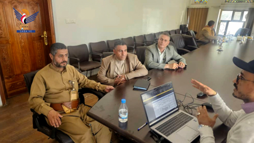 مناقشة احتياجات محافظة ذمار من مشاريع الكهرباء والمياه والصرف الصحي مناقشة احتياجات محافظة ذمار من مشاريع الكهرباء والمياه والصرف الصحي