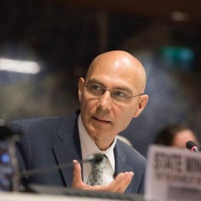  مفوض أممي:  الوضع الإنساني في الأراضي الفلسطينية المحتلة لا يزال محفوفاً بالمخاطر للغاية