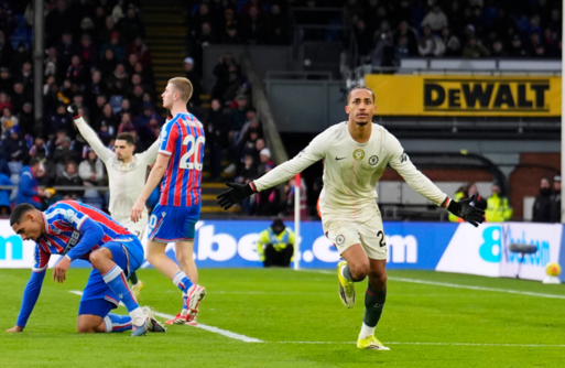 تشيلسي يتغلب على كريستال بالاس في الدوري الإنجليزي
