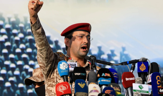 «القوات المسلحة اليمنية» تقصف هدفاً عسكرياً للعدو في يافا المحتلة «القوات المسلحة اليمنية» تقصف هدفاً عسكرياً للعدو في يافا المحتلة