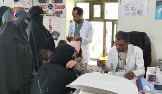 ذمار.. اختتام أربعة مخيمات طبية لتعزيز الوعي الصحي   ذمار.. اختتام أربعة مخيمات طبية لتعزيز الوعي الصحي