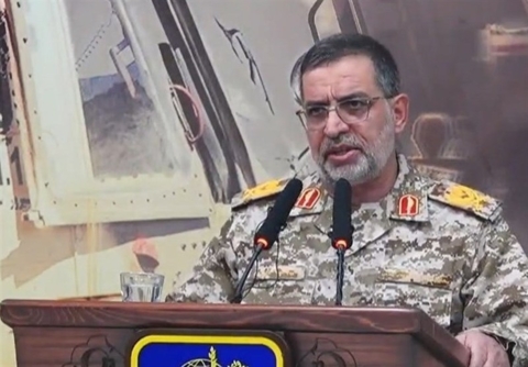 الحرس الثوري الإيراني: ننتظر حضور القوات الأمريكية إلى مضيق هرمز