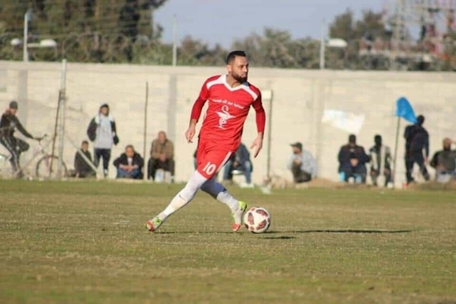 الاتحاد الفلسطيني لكرة القدم: استشهاد لاعب خدمات المغازي مهند اللّي بقصف صهيوني في غزة