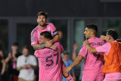 ميسي يقود إنتر ميامي للفوز على أطلس في بطولة كأس الدوريات