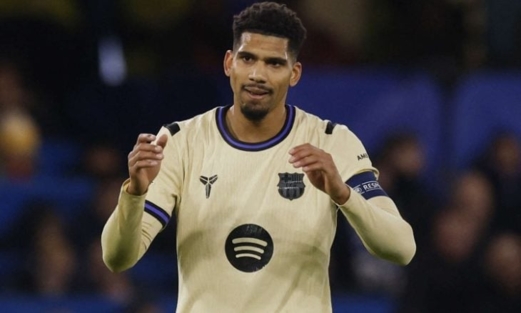 برشلونة يمنح أراوخو إجازة لأجل غير مسمى