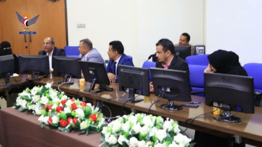 مناقشة مسار الدكتوراه الطبية بكلية الطب بجامعة صنعاء وتكريم اثنين من باحثيها 