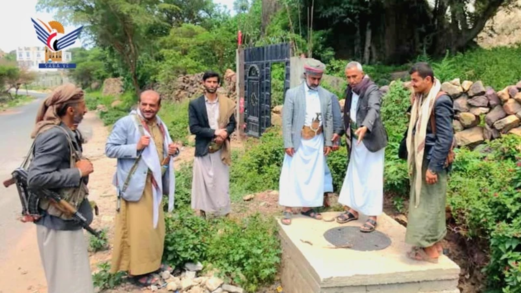 محافظ المحويت يطلع على سير تنفيذ مشروع الصرف الصحي غربي مدينة الطويلة محافظ المحويت يطلع على سير تنفيذ مشروع الصرف الصحي غربي مدينة الطويلة