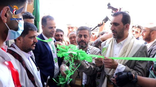 المحافظ البخيتي يفتتح مستشفى نجم الجزيرة الطبي بمدينة ذمار