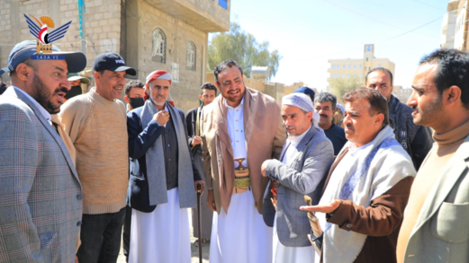 العلامة مفتاح يدّشن ويتفقد العمل في عدد من المشاريع الخدمية بأمانة العاصمة