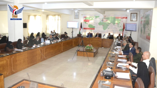 اختتام ندوة "تطورات المواقف الدولية تجاه القضية الفلسطينية بعد سبعة أكتوبر"