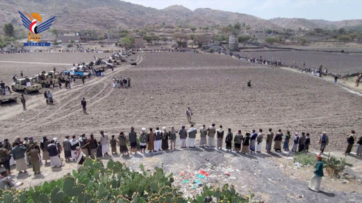 وقفة في جبل الشرق بذمار إعلاناً لوثيقة الشرف القبلية والجهوزية لمواجهة التصعيد  