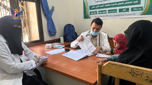 مستشفى فلسطين ينظم مخيمًا طبيًا بمجمع بني حوات الطبي في أمانة العاصمة مستشفى فلسطين ينظم مخيمًا طبيًا بمجمع بني حوات الطبي في أمانة العاصمة