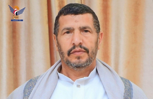 الشيخ الرزامي يهنئ قائد الثورة ورئيس المجلس السياسي بعيد الفطر المبارك