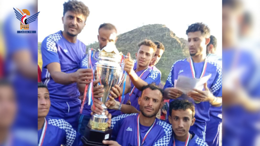 الضالع.. اختتام بطولة "ثابتون مع غزة " لكرة القدم بمنطقة الغراس في مديرية دمت