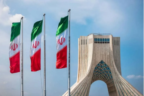 طهران تحذر الترويكا الأوروبية: قراركم يقوض التعاون مع الوكالة الدولية للطاقة الذرية