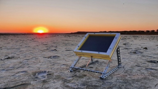 ابتكار مادة تستخلص الماء من هواء الصحراء ابتكار مادة تستخلص الماء من هواء الصحراء