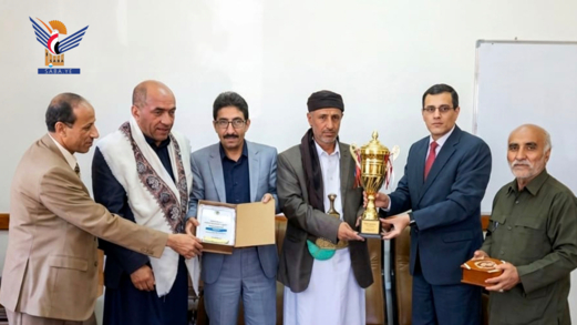 النائب العام يلتقي مسؤولي الجهازين الفني والإداري لفريق النيابة العامة لكرة القدم