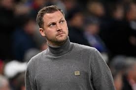 لايبزيغ وفولفسبورغ يتنافسان على التعاقد مع المدرب نيستروب