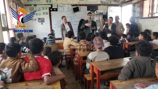 إب.. تفقد دورات برنامج "حرفتي مستقبلي" للتعليم الفني في المدارس الصيفية