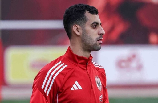 الأهلي المصري يستبعد اللاعب بلعمري من قائمة مواجهة البنك الأهلي 
