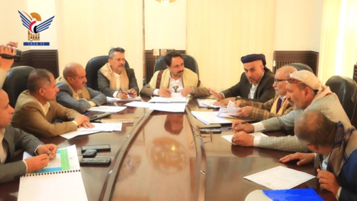 إدارية محلي صنعاء تناقش المواضيع المتعلقة بتنفيذ مشاريع خدمية إدارية محلي صنعاء تناقش المواضيع المتعلقة بتنفيذ مشاريع خدمية