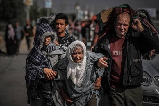 "أونروا": كبار السن وذوو الإعاقة في ‎غزة يتعرضون لمخاطر جسيمة نتيجة النزوح القسري