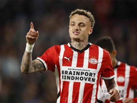 نابولي الإيطالي يعلن تعاقده مع المهاجم نوا لانغ قادما من آيندهوفن الهولندي