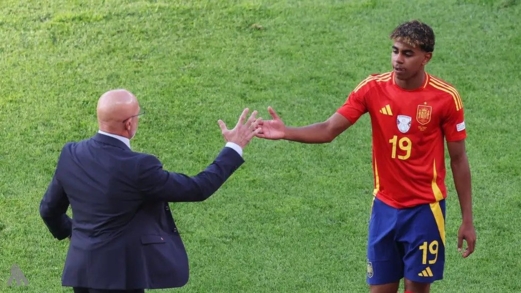 الاتحاد الإسباني لكرة القدم يستبعد لامين يامال من قائمة المنتخب الإسباني  الاتحاد الإسباني لكرة القدم يستبعد لامين يامال من قائمة المنتخب الإسباني