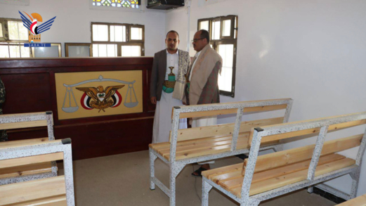 وزير العدل يتفقد المحكمة المختصة بالقضايا الزراعية والمائية والبيئية بأمانة العاصمة