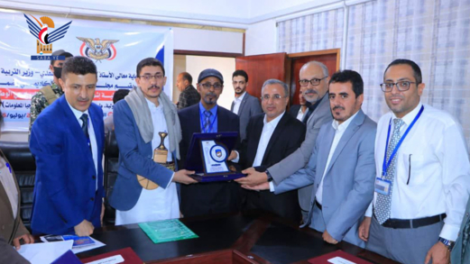 مجلس الاعتماد الأكاديمي يمنح شهادة الاعتماد الوطني لثلاثة برامج في الجامعة الإماراتية