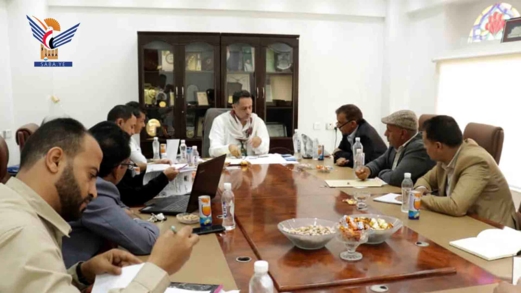 اجتماع لمناقشة دور مصلحة الجمارك في تنفيذقرار وزير الصناعة والتجارة