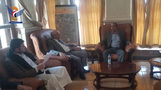 وزير الثقافة يناقش مع رئيس اتحاد الناشرين سبل تعزيز دور الكتاب وتشجيع اقتناءه