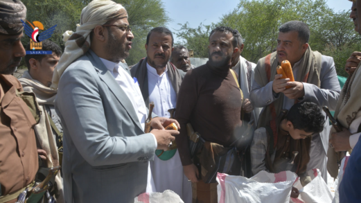  تعز.. تدشين حصاد محصول بذور الذرة الشامية بعزلة الربيعي بمديرية التعزية