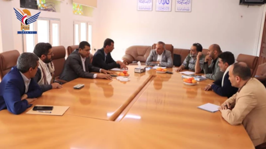 مناقشة التعاون بين وزارة الخدمة المدنية ومؤسسة الاتصالات وشركة يمن موبايل