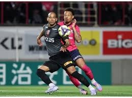 الدوري الياباني :كاشيما انتلرز يفوز على فيسل كوبي ويعزز موقعه في الصدارة