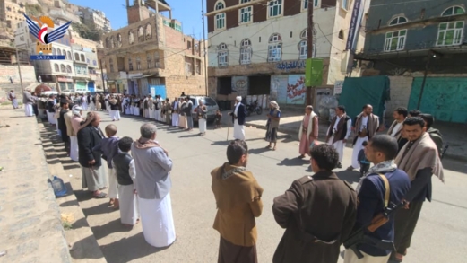 وقفات حاشدة بالمحويت في ذكرى خروج المارينز الأمريكي من صنعاء