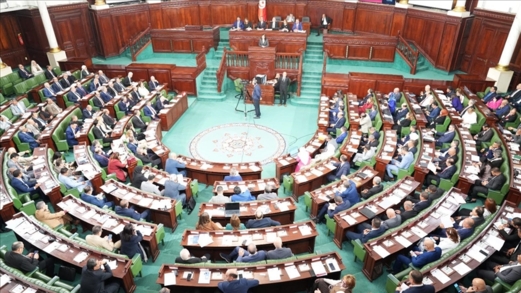 الحكومة التونسية تعلن تعافي الاقتصاد وتراجع التضخم 