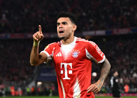 "اليويفا": تقليص عقوبة إيقاف دياز إلى مباراتين في دوري أبطال أوروبا