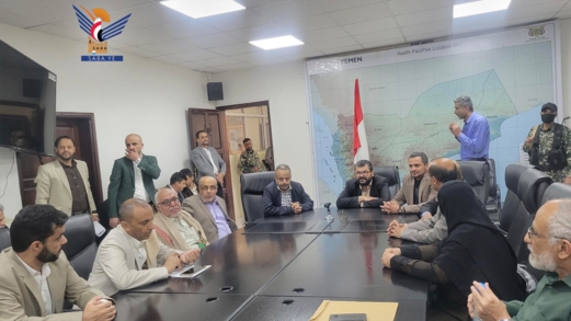 وزير الصحة ونائب وزير الخدمة المدنية يتفقدان الانضباط الوظيفي بوزارة الصحة ومستشفى الثورة