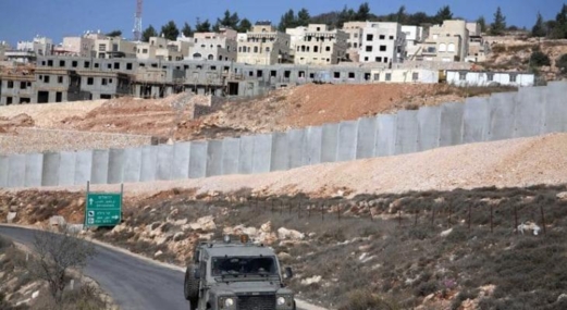 معهد أريج الفلسطيني : العدو الإسرائيلي يُرسّخ بؤرة "يتسيف" الاستيطانية عبر تخصيص 116 دونما من أراضي بيت ساحور