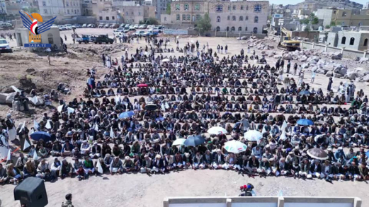 فعاليات جماهيرية في 12 ساحة بالمحويت إحياءً لذكرى يوم الولاية